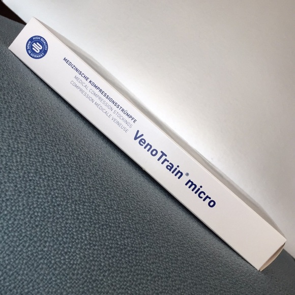 Bauerfeind VenoTrain Micro Compression Stockings (Black) - Picture 11 of 14